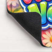 Schreib jetzt Text mit lebendigen Gänseblümchen Mousepad (Ecke)