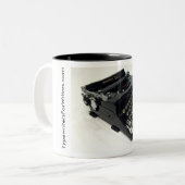 Schreibmaschine des Remington Rand-Modells 1 Zweifarbige Tasse (Vorderseite Links)