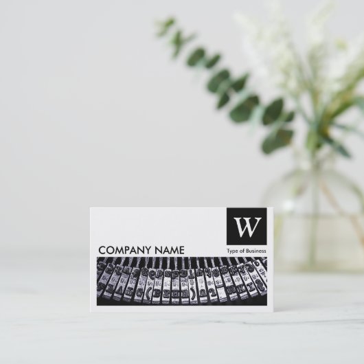 Schreibmaschine - Monogramm und Panel - Schwarz Visitenkarte (Stehend Vorderseite)