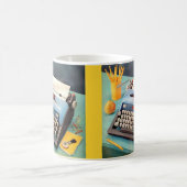 Schreibmaschine und Bild der 50er Jahre Kaffeetasse (Mittel)
