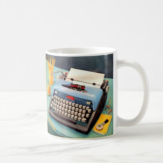 Schreibmaschine und Bild der 50er Jahre Kaffeetasse (Rechts)