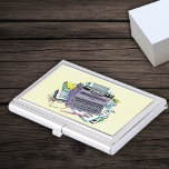 Schreibmaschinenstift für Vintage Schreibmaschine Visitenkarten Etui<br><div class="desc">Dies ist ein Vintages Bild eines altmodischen Schreibers und anderer Schriftsteller Werkzeuge wie Stifte,  Papier,  Brille. Sehen Sie in meinem Shop Art by MAR nach,  um Produkte mit diesem Design zu kombinieren.</div>