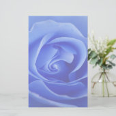 Schreibpapier mit blauer Rose Briefpapier (Stehend Vorderseite)