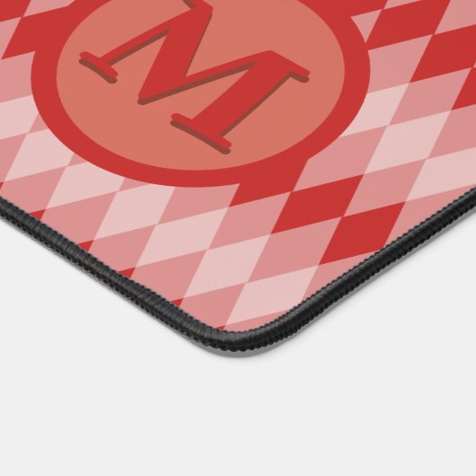 Schreibtischmatte - Raute Muster rot mit Monogramm (Ecke)