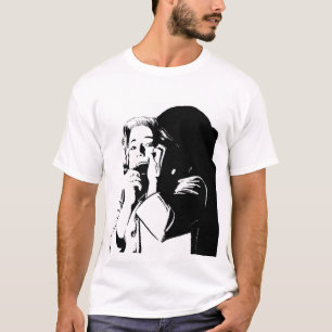 Schreirückzug im Horror T-Shirt