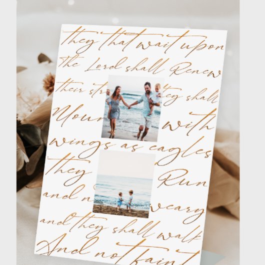 Schrift wartet auf das Lord Two-Foto Sockelschild