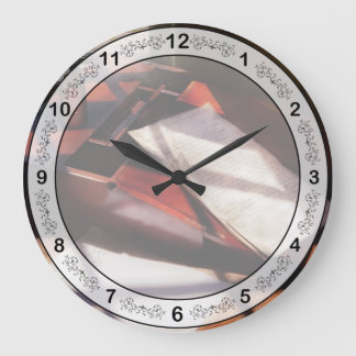 Schriftsteller - Ein Brief an meinen Bruder Große Wanduhr