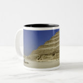 Schrittpyramide in Saqqara, eine der frühesten Zweifarbige Tasse (Vorderseite Links)