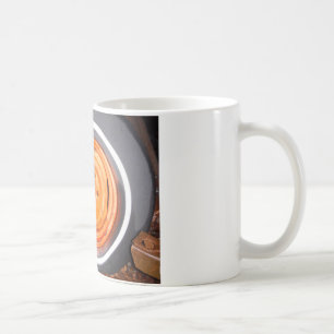 Schrottplatz Vintage-Rad, orange schwarz und weiß Kaffeetasse