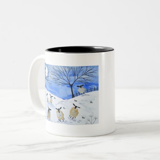 Schrullige Schafe im Schnee Zweifarbige Tasse (Vorderseite Links)