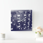 Schubladen der alten Bibliothek Quadratische Wanduhr (Zuhause)