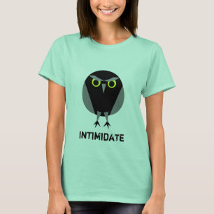 Schüchtern Sie ein T-Shirt