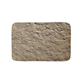 Schuhdrucke im Sand Badematte (Vorderseite)