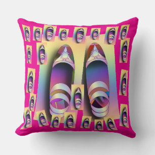 Schuhe + Hellrosa Kissen