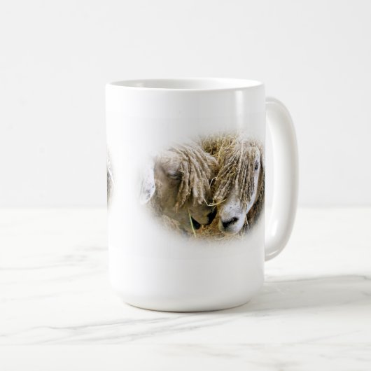 SCHUHE KAFFEETASSE (VorderseiteRechts)