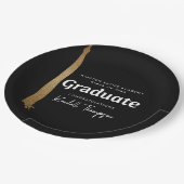 Schulabgänger mit schwarzem Gold Pappteller (Schrägansicht)