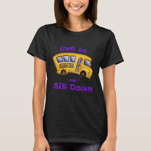 Schulbus kommt rein und setzt den Busfahrer ab T-Shirt