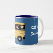 Schulbus mit der Fahrer-u. des Kindes Zweifarbige Tasse (VorderseiteRechts)