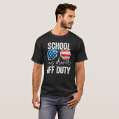 Schulbusfahrer außer Dienst Sonnenbrille USA T-Shirt (Vorne ganz)