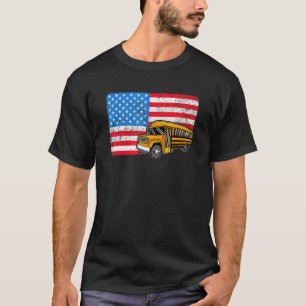 Schulbusfahrer mit amerikanischem Flaggenbus T-Shirt