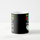 Schulbusmonitor - Hände im Herz Kaffeetasse (Mittel)