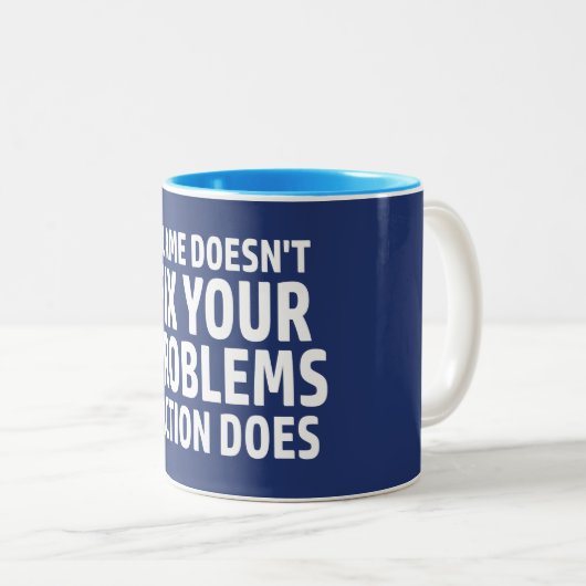 Schuld behebt Ihre Problemaktion nicht Zweifarbige Tasse (VorderseiteRechts)