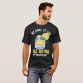 Schuld daran ist der Drink Package Cruise Vacation T-Shirt (Vorne ganz)