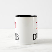 Schulden ist Dumb Coffee Tasse (Mittel)