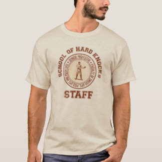 Schule der harten Schläge T-Shirt