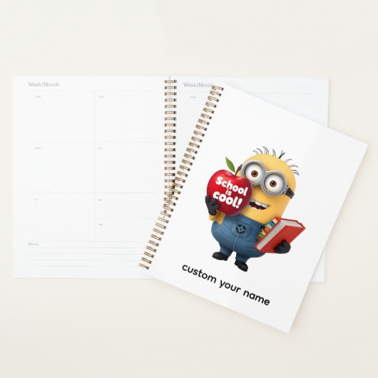 Schule ist Cool | Minion mit Apfel Eigenname Planer (Anzeige)