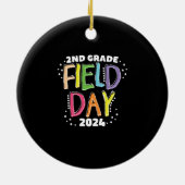 Schulkids-Lehrer am 2. Grade Field Day 2024 Keramik Ornament (Hinten)