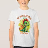 Schulkind 2026 Niedlicher Babydrache orange grün Tri-Blend Shirt (Vorderseite)