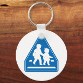 Schulkinder überqueren >> Japanisches Verkehrszeic Schlüsselanhänger (Vorderseite)