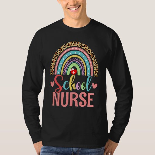 Schulkrankenschwester Boho Regenbogen Leopard Kran T-Shirt (Vorderseite)