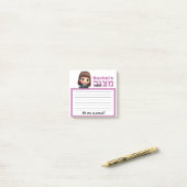 Schulmädchen Mitzvah klebrige Notiz (Auf Schreibtisch)