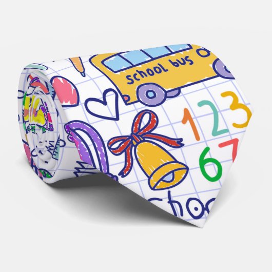 Schulmuster Krawatte (Gerollt)