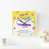 Schuluhr für Kinder für das neue Schuljahr Quadratische Wanduhr (Zuhause)