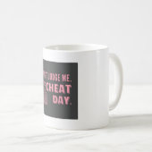 Schummeltag mit Cupcake Pink Kaffeetasse (VorderseiteRechts)