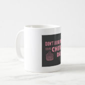 Schummeltag mit Cupcake Pink Kaffeetasse (Vorderseite Links)