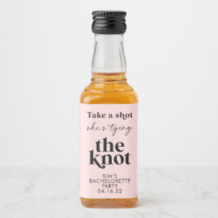 Schuss, dass sie die Gastgeschenk Hochzeit des Kno Alkoholflaschenetikett