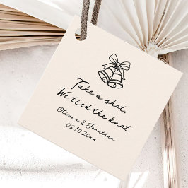 Schuss Wir binden die handgezeichnete Hochzeit der Geschenkanhänger