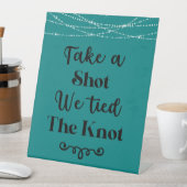 Schuss, wir knöcheln das Hochzeitszeichen Sockelschild (In Situ)