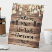 Schuss, wir tippen die rustikale Hochzeit des Knot Sockelschild (In Situ)