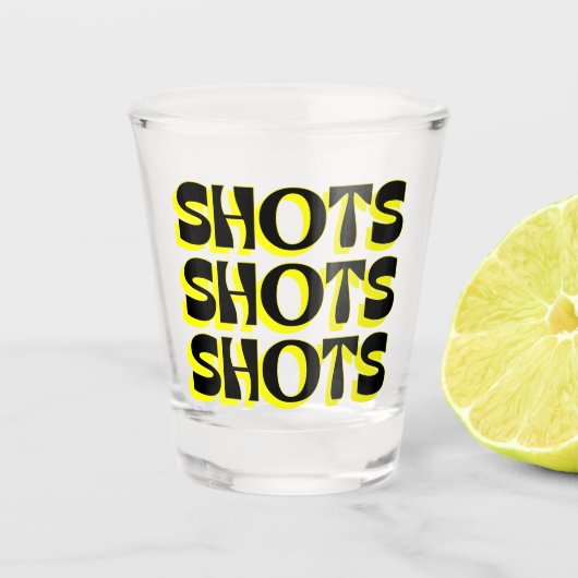 Schüsse Schüsse Schüsse Gelb Schnapsglas (Vorderseite)
