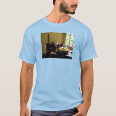 Schüssel Gemüse und Gläser T-Shirt (Vorderseite)