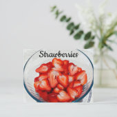 Schüssel mit geschnitten Roten Erdbeeren Fotografi Postkarte (Stehend Vorderseite)