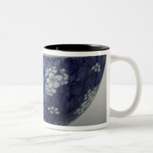 Schüssel verziert mit Kirschblüte Zweifarbige Tasse