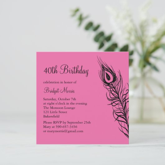 Schütteln Sie Ihren Schwanz Feathers Birthday Invi Einladung (Stehend Vorderseite)