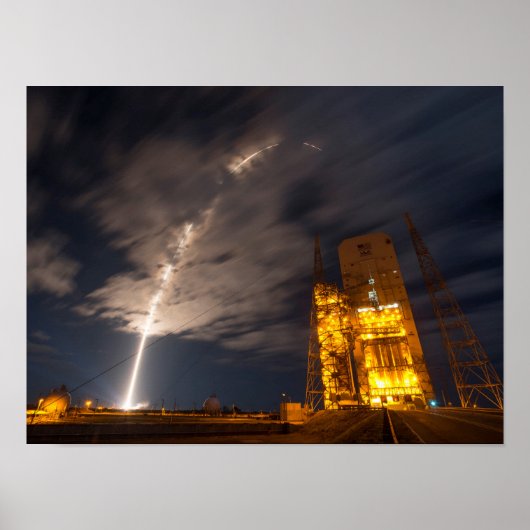 Schutz des Cygnus-Frachtschiffs bei der Mission be Poster (Vorne)