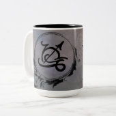 Schütze - Steinbock-Spitze der Prophezeiung Zweifarbige Tasse (Vorderseite Links)